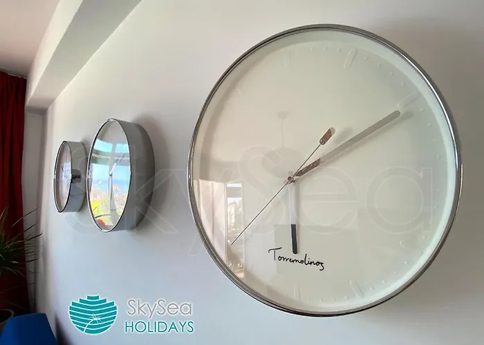 Апартаменты Skyseaholidays Centro *