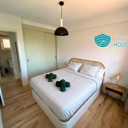 Skyseaholidays Centro Τορρεμολίνος